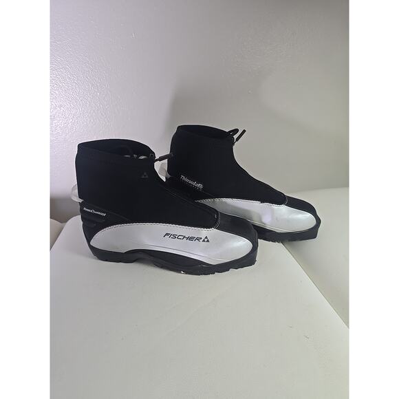 Fischer Nordic Cross Country Ski Boots Size Kids EU37 US 5 Snow Holiday Winter - Picture 9 of 9